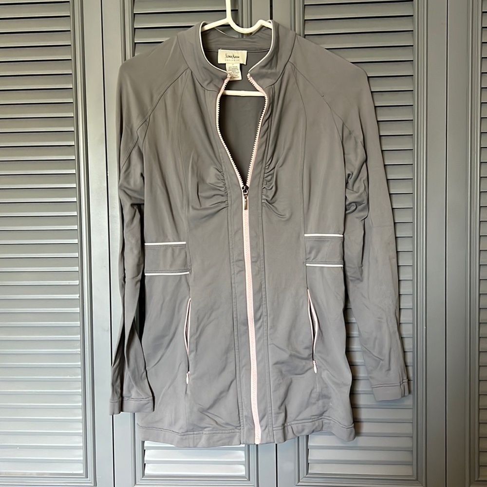 Neiman Marcus : Grey Zipper Jacket - Small